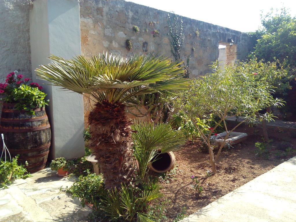 Baglio Bellavista Bed & Breakfast Torre Nubia Dış mekan fotoğraf