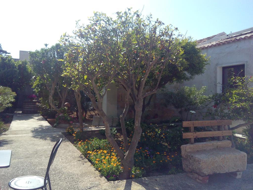 Baglio Bellavista Bed & Breakfast Torre Nubia Dış mekan fotoğraf